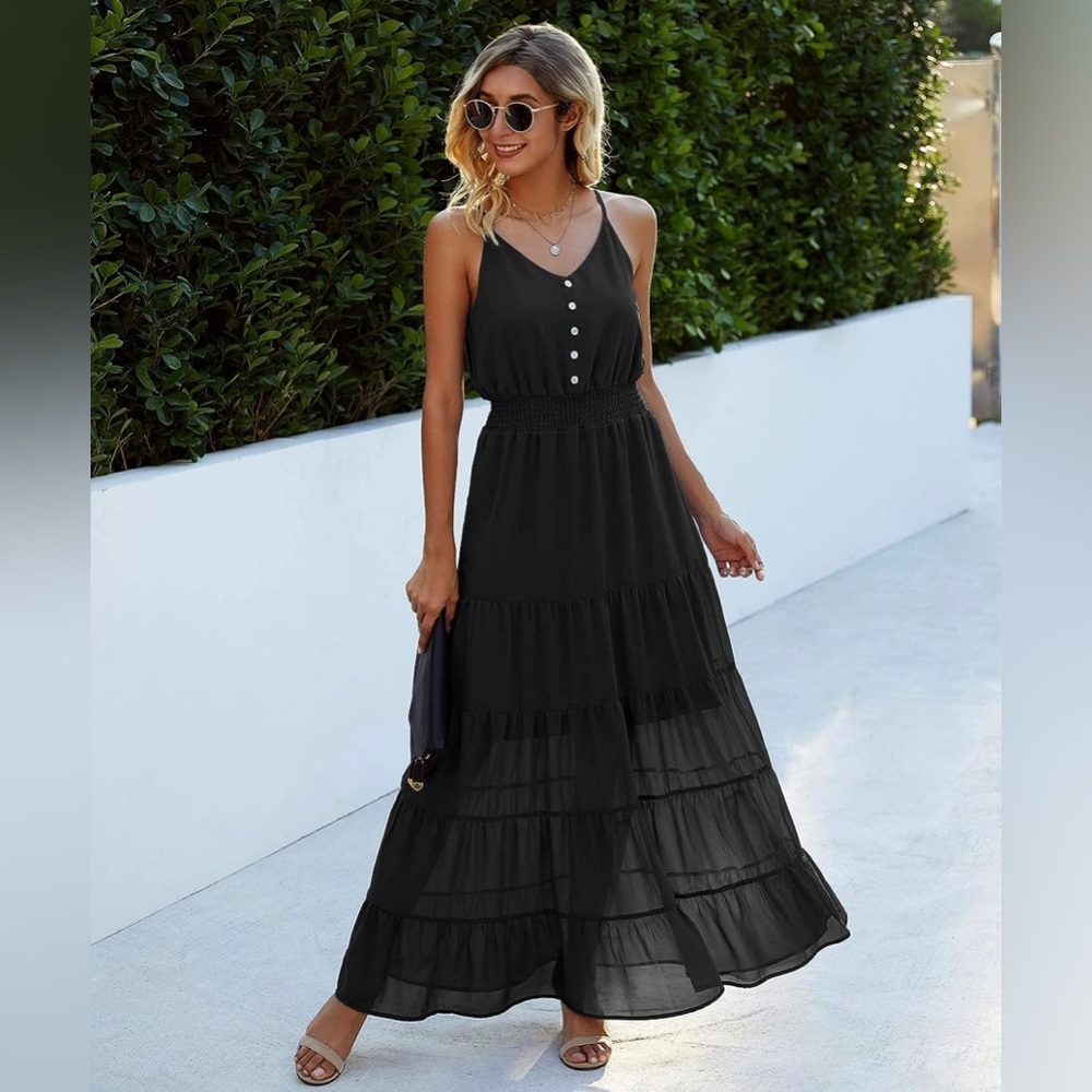 Pretty Garden Black Maxi Dress
